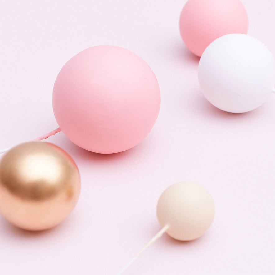 32 Pieces Cake Decorating Ball Sets - White, Gold, Light Pink & Ivory Beige (Mixed Colour Bundle 5)