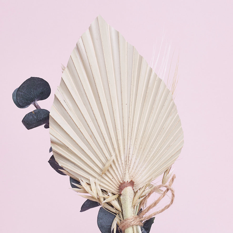 Dried Palm Spear Bouquet (Natural Eucalyptus)