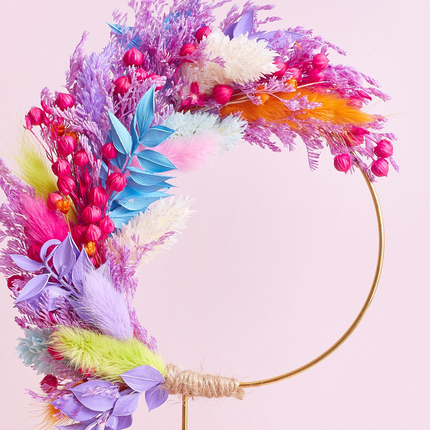 Dried Flower Ring (10cm with stem) (Rainbow Sherbet)