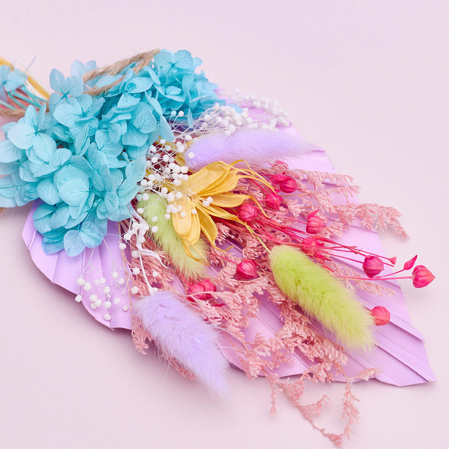 Dried Palm Spear Bouquet (Rainbow Sherbet)