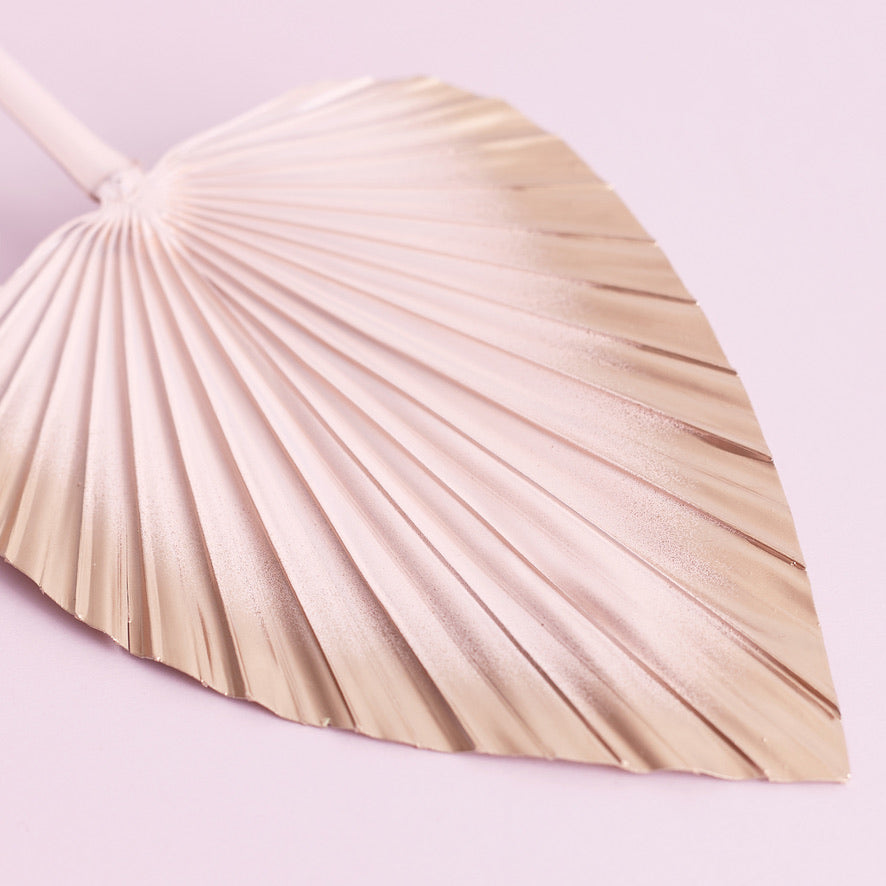 Decorated Dried Palm Spear (Pale Pink & Gold Ombre)