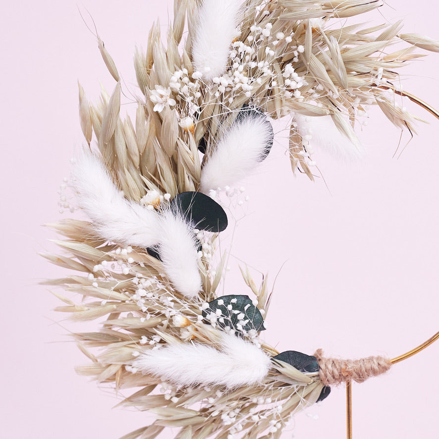 Dried Flower Ring (10cm with stem) (Oats & Eucalyptus - White)