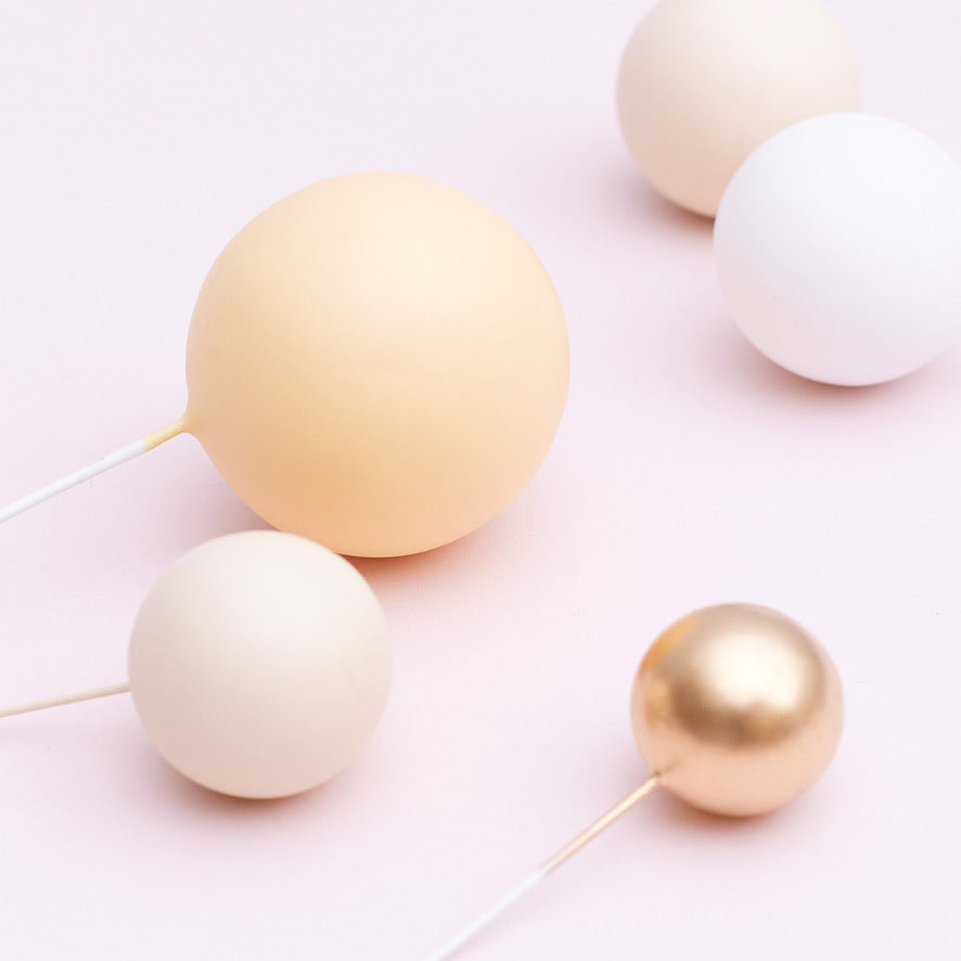 32 Pieces Cake Decorating Ball Sets - White, Gold, Lemon & Ivory Beige (Mixed Colour Bundle 6)